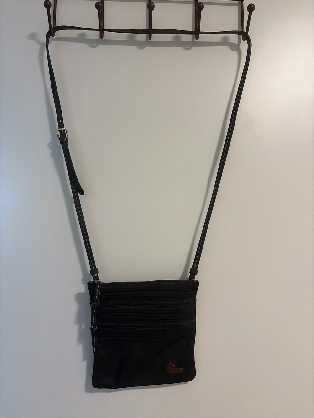 Vintage Dooney & Bourne triple zipper Black Crossbody Shoulder Bag
